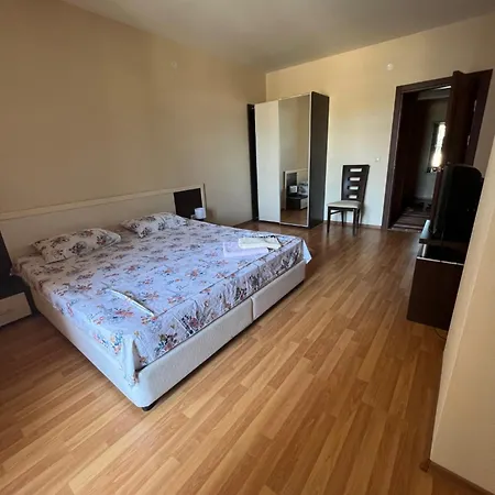 Huge Iglika 2 Bedroom Apartament Nisipurile de Aur